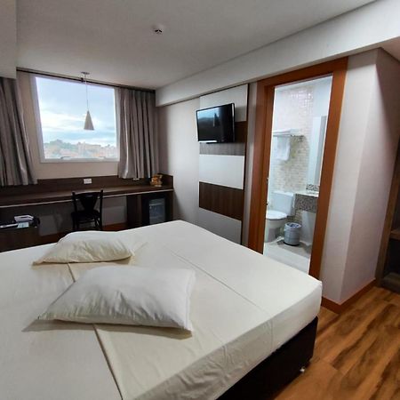 Hotel Maestro Executive Toledo Toledo  Eksteriør billede